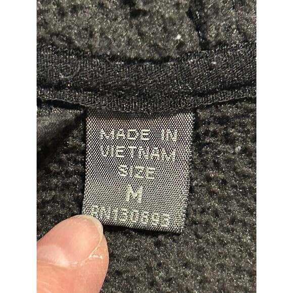 New Balance Men’s Black Quilted/Fleece Jacket with Hood Medium - Picture 7 of 10